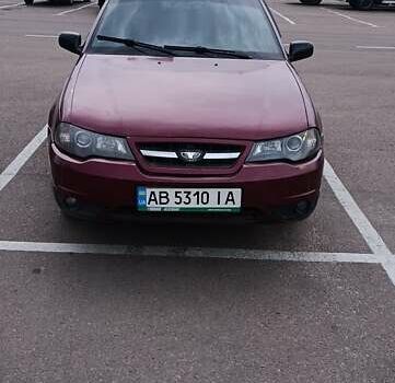 Червоний Деу Нексія, об'ємом двигуна 1.5 л та пробігом 243 тис. км за 1600 $, фото 2 на Automoto.ua