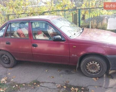 Червоний Деу Нексія, об'ємом двигуна 1.5 л та пробігом 235 тис. км за 1700 $, фото 2 на Automoto.ua