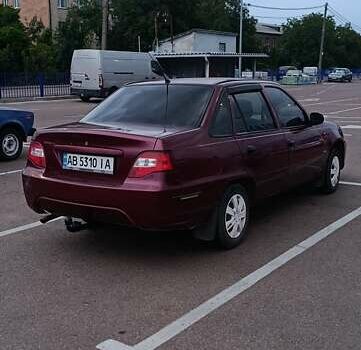 Червоний Деу Нексія, об'ємом двигуна 1.5 л та пробігом 243 тис. км за 1600 $, фото 4 на Automoto.ua