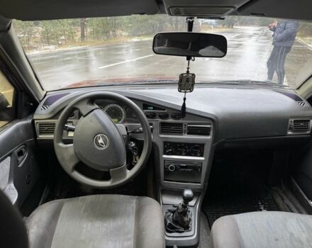 Червоний Деу Нексія, об'ємом двигуна 1.5 л та пробігом 150 тис. км за 1000 $, фото 9 на Automoto.ua