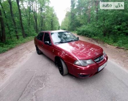 Червоний Деу Нексія, об'ємом двигуна 1.5 л та пробігом 214 тис. км за 1200 $, фото 4 на Automoto.ua