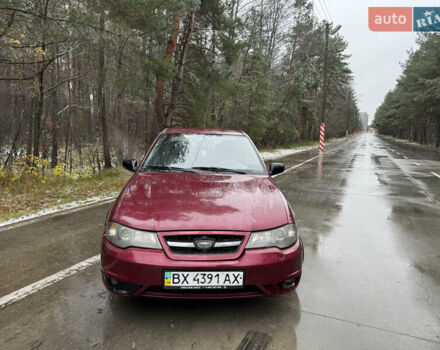Червоний Деу Нексія, об'ємом двигуна 1.5 л та пробігом 150 тис. км за 1100 $, фото 1 на Automoto.ua