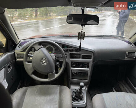 Червоний Деу Нексія, об'ємом двигуна 1.5 л та пробігом 150 тис. км за 1100 $, фото 8 на Automoto.ua