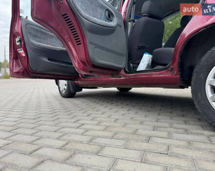 Красный Дэу Нексия, объемом двигателя 1.5 л и пробегом 224 тыс. км за 2550 $, фото 13 на Automoto.ua