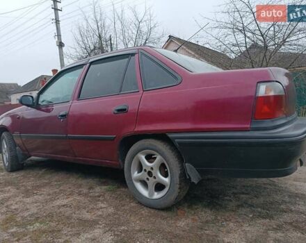 Червоний Деу Нексія, об'ємом двигуна 1.5 л та пробігом 111 тис. км за 1400 $, фото 2 на Automoto.ua