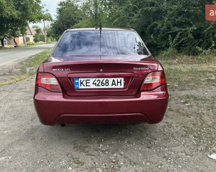 Красный Дэу Нексия, объемом двигателя 1.6 л и пробегом 75 тыс. км за 3000 $, фото 1 на Automoto.ua