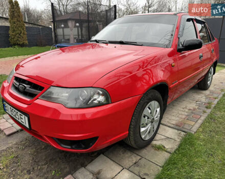 Красный Дэу Нексия, объемом двигателя 1.6 л и пробегом 136 тыс. км за 2900 $, фото 2 на Automoto.ua