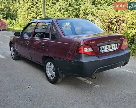 Красный Дэу Нексия, объемом двигателя 1.5 л и пробегом 200 тыс. км за 900 $, фото 1 на Automoto.ua