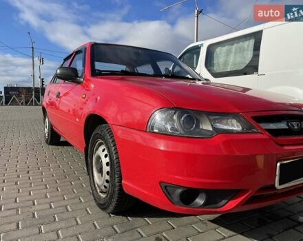Червоний Деу Нексія, об'ємом двигуна 1.5 л та пробігом 45 тис. км за 4200 $, фото 3 на Automoto.ua