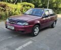 Дэу Нексия 2011 в Киеве на Automoto.ua Красный Дэу Нексия, объемом двигателя 1.5 л и пробегом 200 тыс. км за 900 $, фото 1 на Automoto.ua