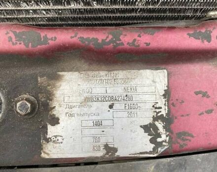 Червоний Деу Нексія, об'ємом двигуна 1.6 л та пробігом 251 тис. км за 2600 $, фото 5 на Automoto.ua