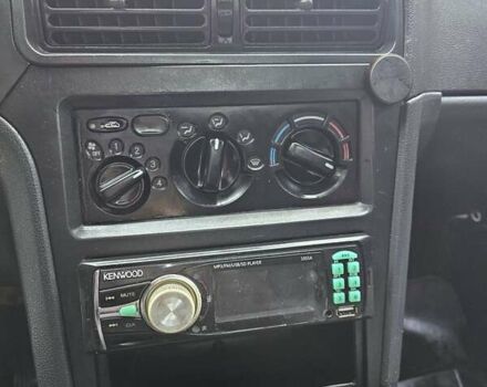 Деу Нексія 2011 у Києві на Automoto.ua Червоний Деу Нексія, об'ємом двигуна 1.5 л та пробігом 200 тис. км за 700 $, фото 3 на Automoto.ua