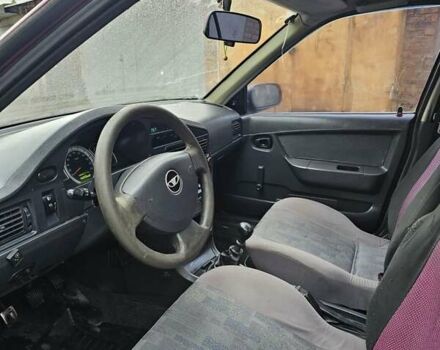 Деу Нексія 2011 у Києві на Automoto.ua Червоний Деу Нексія, об'ємом двигуна 1.5 л та пробігом 200 тис. км за 700 $, фото 2 на Automoto.ua