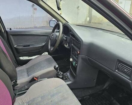 Червоний Деу Нексія, об'ємом двигуна 1.5 л та пробігом 200 тис. км за 900 $, фото 16 на Automoto.ua