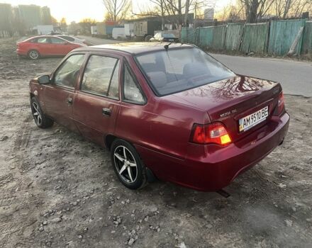 Червоний Деу Нексія, об'ємом двигуна 1.6 л та пробігом 345 тис. км за 1250 $, фото 4 на Automoto.ua
