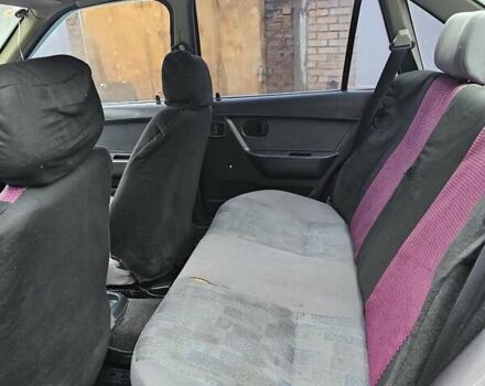 Деу Нексія 2011 у Києві на Automoto.ua Червоний Деу Нексія, об'ємом двигуна 1.5 л та пробігом 200 тис. км за 700 $, фото 14 на Automoto.ua