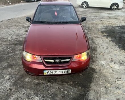 Червоний Деу Нексія, об'ємом двигуна 1.6 л та пробігом 345 тис. км за 1250 $, фото 1 на Automoto.ua