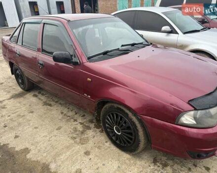 Червоний Деу Нексія, об'ємом двигуна 1.6 л та пробігом 311 тис. км за 2500 $, фото 5 на Automoto.ua