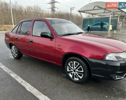 Червоний Деу Нексія, об'ємом двигуна 1.5 л та пробігом 80 тис. км за 2700 $, фото 2 на Automoto.ua