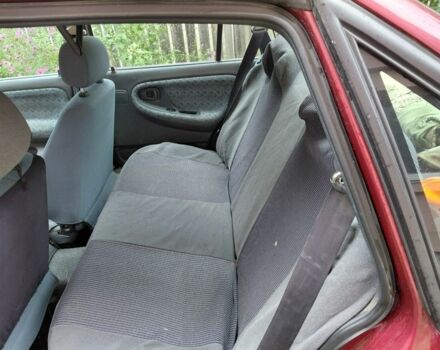 Червоний Деу Нексія, об'ємом двигуна 1.5 л та пробігом 176 тис. км за 1500 $, фото 6 на Automoto.ua