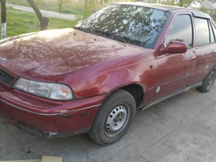 Деу Нексія 1995 у Славянске на Automoto.ua Червоний Деу Нексія, об'ємом двигуна 1.5 л та пробігом 1 тис. км за 532 $, фото 1 на Automoto.ua