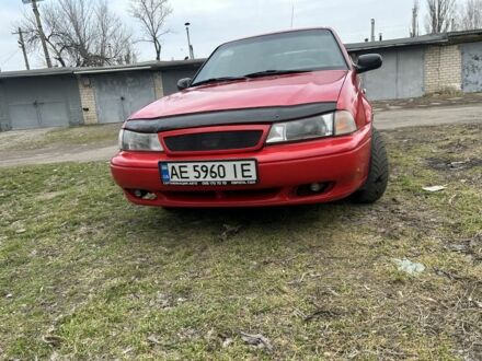 Дэу Нексия 1995 в Павлограде на Automoto.ua Красный Дэу Нексия, объемом двигателя 1.5 л и пробегом 298 тыс. км за 1500 $, фото 1 на Automoto.ua