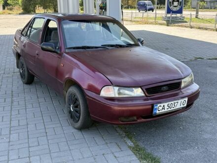 Дэу Нексия 1996 в Золотоноше на Automoto.ua Красный Дэу Нексия, объемом двигателя 1.5 л и пробегом 150 тыс. км за 700 $, фото 1 на Automoto.ua