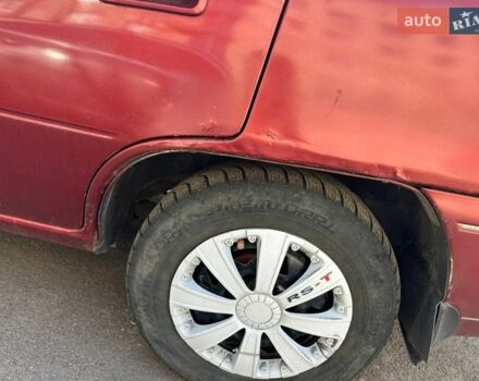 Красный Дэу Нексия, объемом двигателя 1.5 л и пробегом 369 тыс. км за 2000 $, фото 1 на Automoto.ua