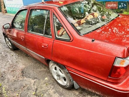 Деу Нексія 1996 у Вінниці на Automoto.ua Червоний Деу Нексія, об'ємом двигуна 1.5 л та пробігом 140 тис. км за 2000 $, фото 1 на Automoto.ua