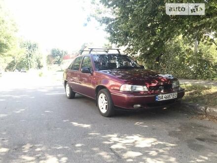 Деу Нексія 1997 у Кропивницькому (Кіровограді) на Automoto.ua Червоний Деу Нексія, об'ємом двигуна 1.5 л та пробігом 156 тис. км за 1999 $, фото 1 на Automoto.ua