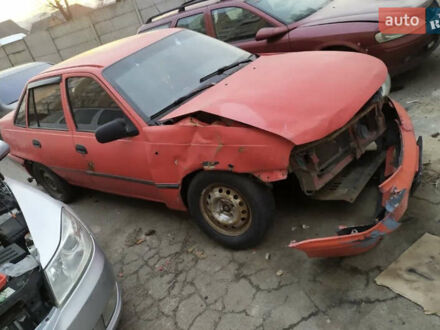 Красный Дэу Нексия, объемом двигателя 1.5 л и пробегом 147 тыс. км за 350 $, фото 1 на Automoto.ua