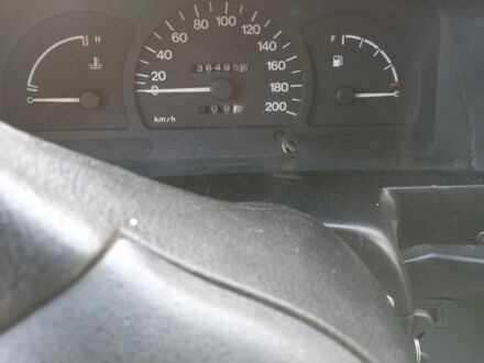 Дэу Нексия 2006 в Деражне на Automoto.ua Красный Дэу Нексия, объемом двигателя 1.5 л и пробегом 136 тыс. км за 1000 $, фото 1 на Automoto.ua