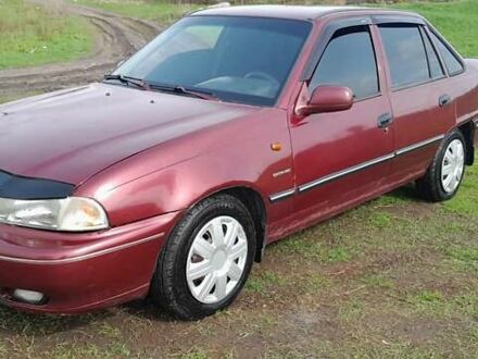 Деу Нексія 2006 у Павлограде на Automoto.ua Червоний Деу Нексія, об'ємом двигуна 1.5 л та пробігом 333 тис. км за 1800 $, фото 1 на Automoto.ua