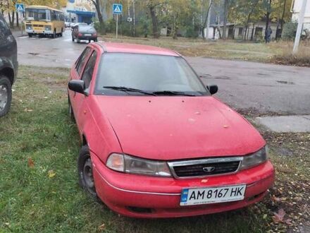 Деу Нексія 2007 у Житомирі на Automoto.ua Червоний Деу Нексія, об'ємом двигуна 1.5 л та пробігом 182 тис. км за 2000 $, фото 1 на Automoto.ua