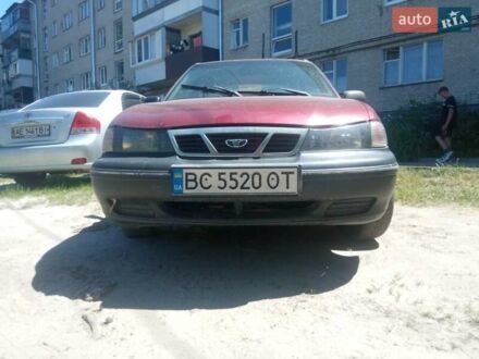 Дэу Нексия 2007 в Львове на Automoto.ua Красный Дэу Нексия, объемом двигателя 1.5 л и пробегом 220 тыс. км за 900 $, фото 1 на Automoto.ua