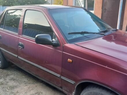 Дэу Нексия 2007 в Павлограде на Automoto.ua Красный Дэу Нексия, объемом двигателя 1.5 л и пробегом 260 тыс. км за 1400 $, фото 1 на Automoto.ua