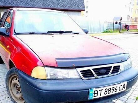 Дэу Нексия 2007 в Киеве на Automoto.ua Красный Дэу Нексия, объемом двигателя 1.5 л и пробегом 123 тыс. км за 1443 $, фото 1 на Automoto.ua