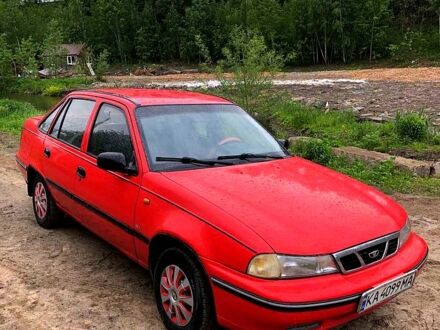 Дэу Нексия 2007 в Киеве на Automoto.ua Красный Дэу Нексия, объемом двигателя 1.5 л и пробегом 211 тыс. км за 1300 $, фото 1 на Automoto.ua