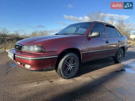 Червоний Деу Нексія, об'ємом двигуна 1.5 л та пробігом 262 тис. км за 2800 $, фото 1 на Automoto.ua