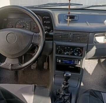 Красный Дэу Нексия, объемом двигателя 1.5 л и пробегом 95 тыс. км за 2200 $, фото 1 на Automoto.ua