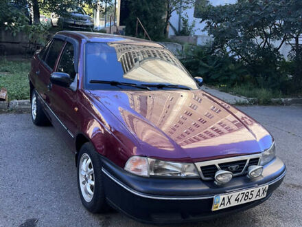 Дэу Нексия 2007 в Харькове на Automoto.ua Красный Дэу Нексия, объемом двигателя 1.5 л и пробегом 154 тыс. км за 3200 $, фото 1 на Automoto.ua
