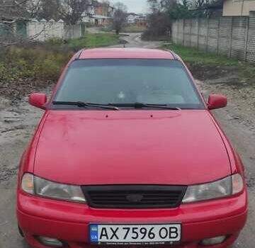 Червоний Деу Нексія, об'ємом двигуна 1.5 л та пробігом 230 тис. км за 2000 $, фото 1 на Automoto.ua
