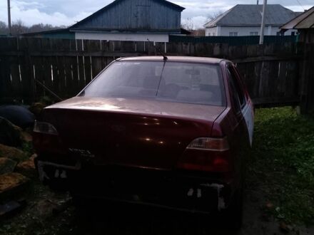 Червоний Деу Нексія, об'ємом двигуна 0 л та пробігом 190 тис. км за 750 $, фото 1 на Automoto.ua