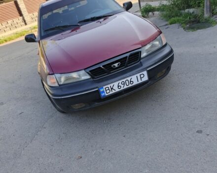 Червоний Деу Нексія, об'ємом двигуна 1.5 л та пробігом 327 тис. км за 700 $, фото 1 на Automoto.ua