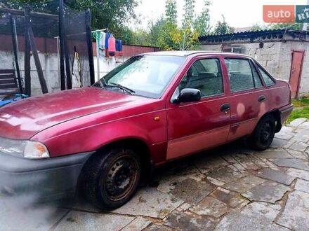Деу Нексія 2007 у Житомирі на Automoto.ua Червоний Деу Нексія, об'ємом двигуна 1.5 л та пробігом 178 тис. км за 720 $, фото 1 на Automoto.ua