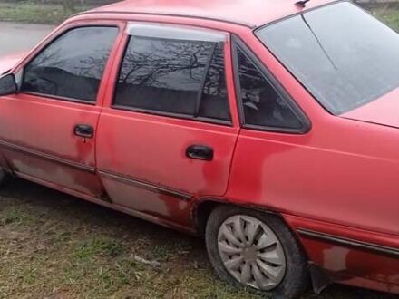 Красный Дэу Нексия, объемом двигателя 1.5 л и пробегом 279 тыс. км за 750 $, фото 1 на Automoto.ua