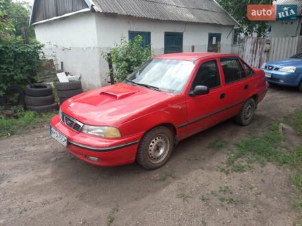 Дэу Нексия 2007 в Покровск (Красноармейск) на Automoto.ua Красный Дэу Нексия, объемом двигателя 1.5 л и пробегом 107 тыс. км за 2500 $, фото 1 на Automoto.ua