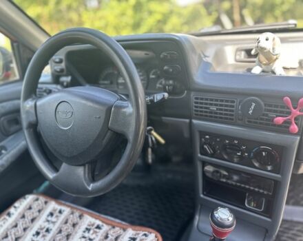 Червоний Деу Нексія, об'ємом двигуна 1.5 л та пробігом 230 тис. км за 1450 $, фото 1 на Automoto.ua