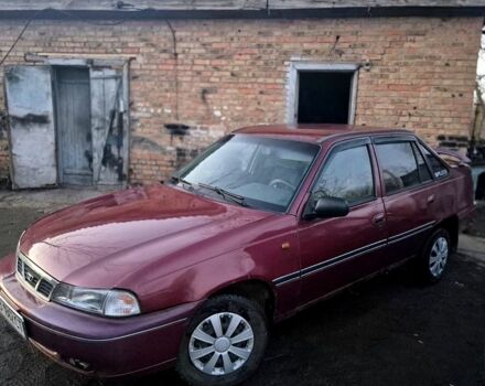 Красный Дэу Нексия, объемом двигателя 1.5 л и пробегом 160 тыс. км за 999 $, фото 1 на Automoto.ua