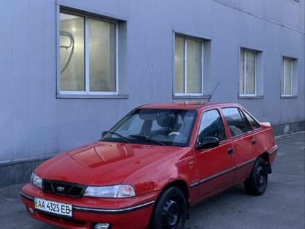Красный Дэу Нексия, объемом двигателя 1.6 л и пробегом 150 тыс. км за 950 $, фото 1 на Automoto.ua